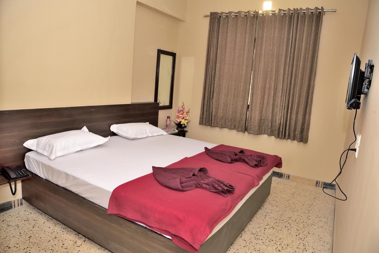 Hotel Mandarin Mapusa Exterior foto